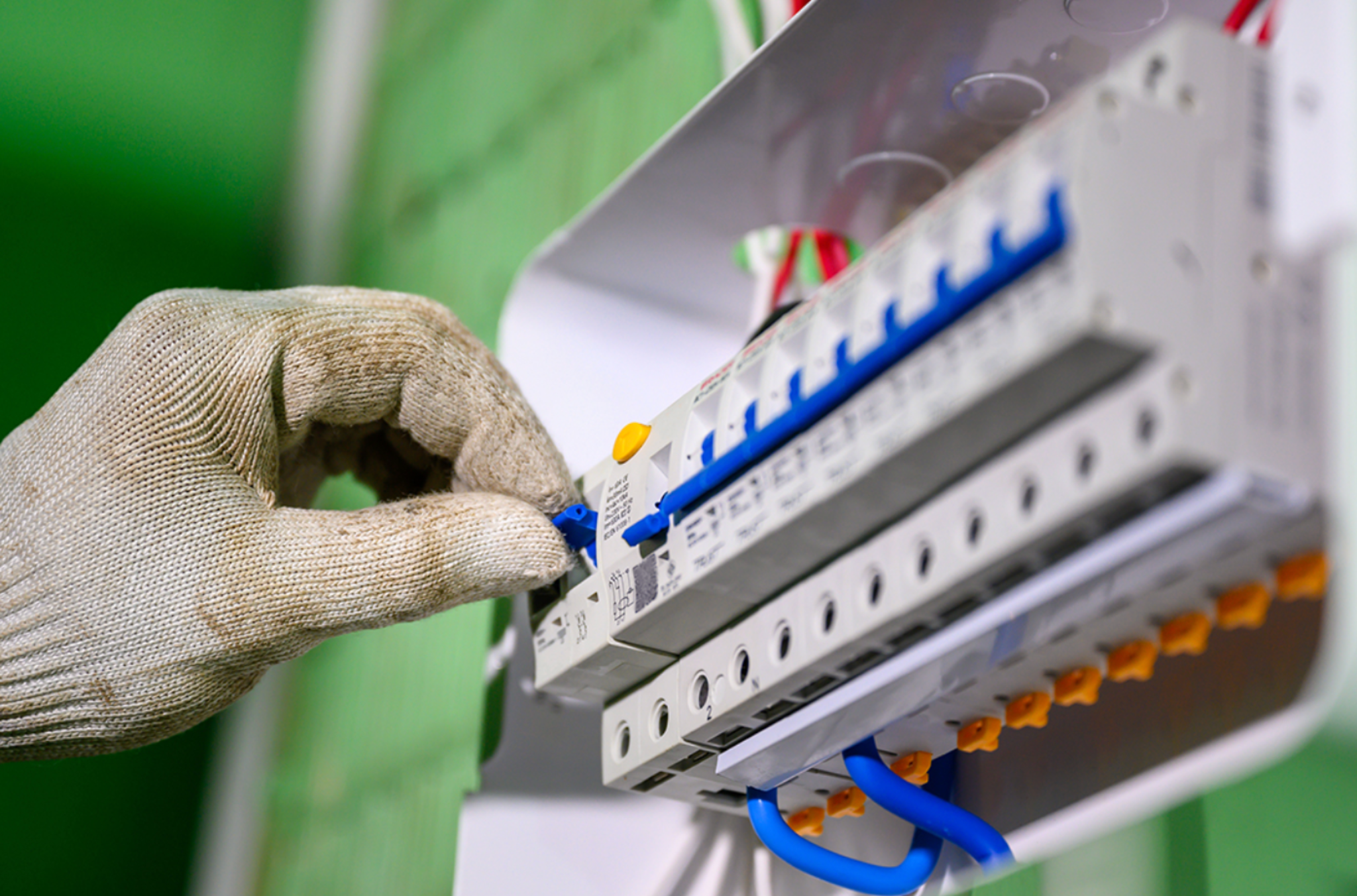 Fuseboard electrical work